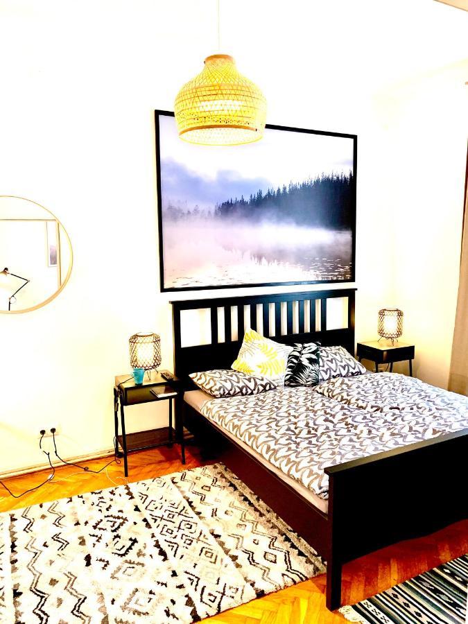 Urban City Retreat - By Nahuen Suites Graz Kültér fotó