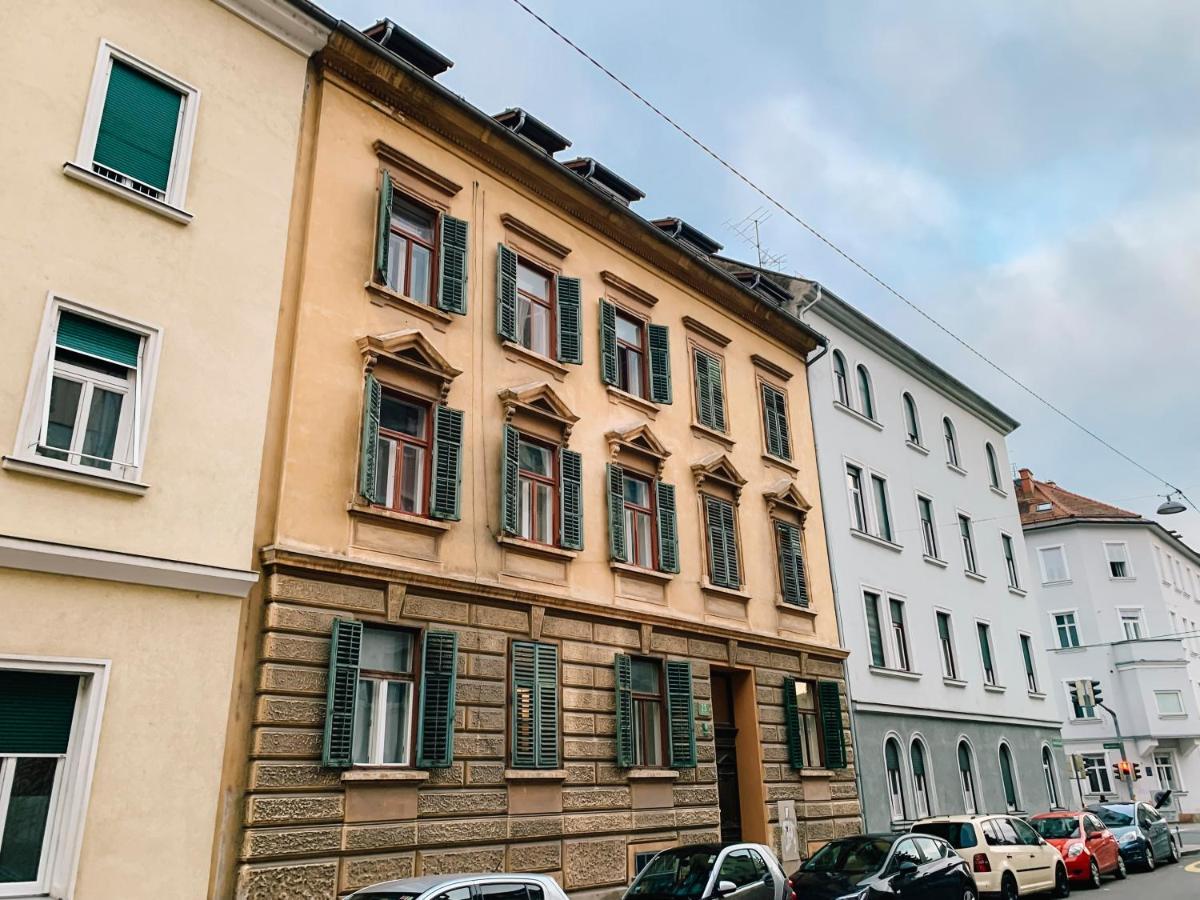 Urban City Retreat - By Nahuen Suites Graz Kültér fotó