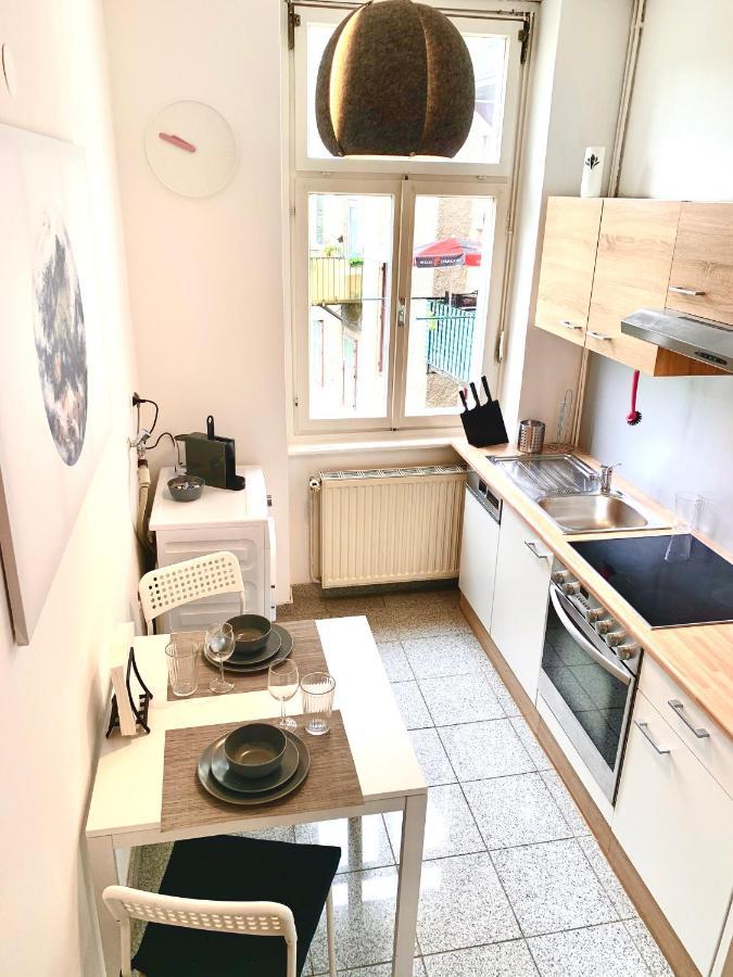 Urban City Retreat - By Nahuen Suites Graz Kültér fotó